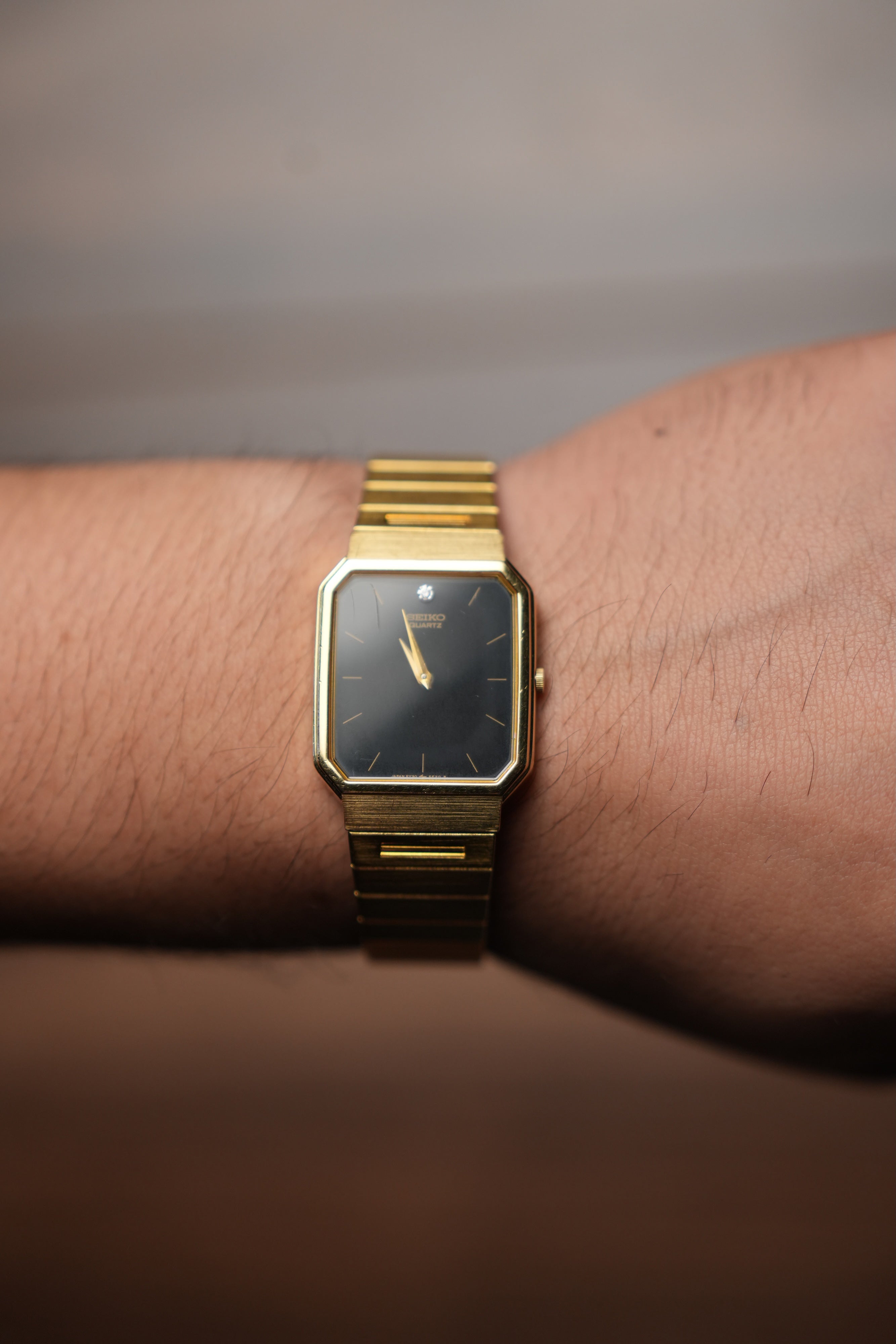 Seiko Black Dial Tank Diamond Melee 5Y30-5B89 Slight Hue in Crystal