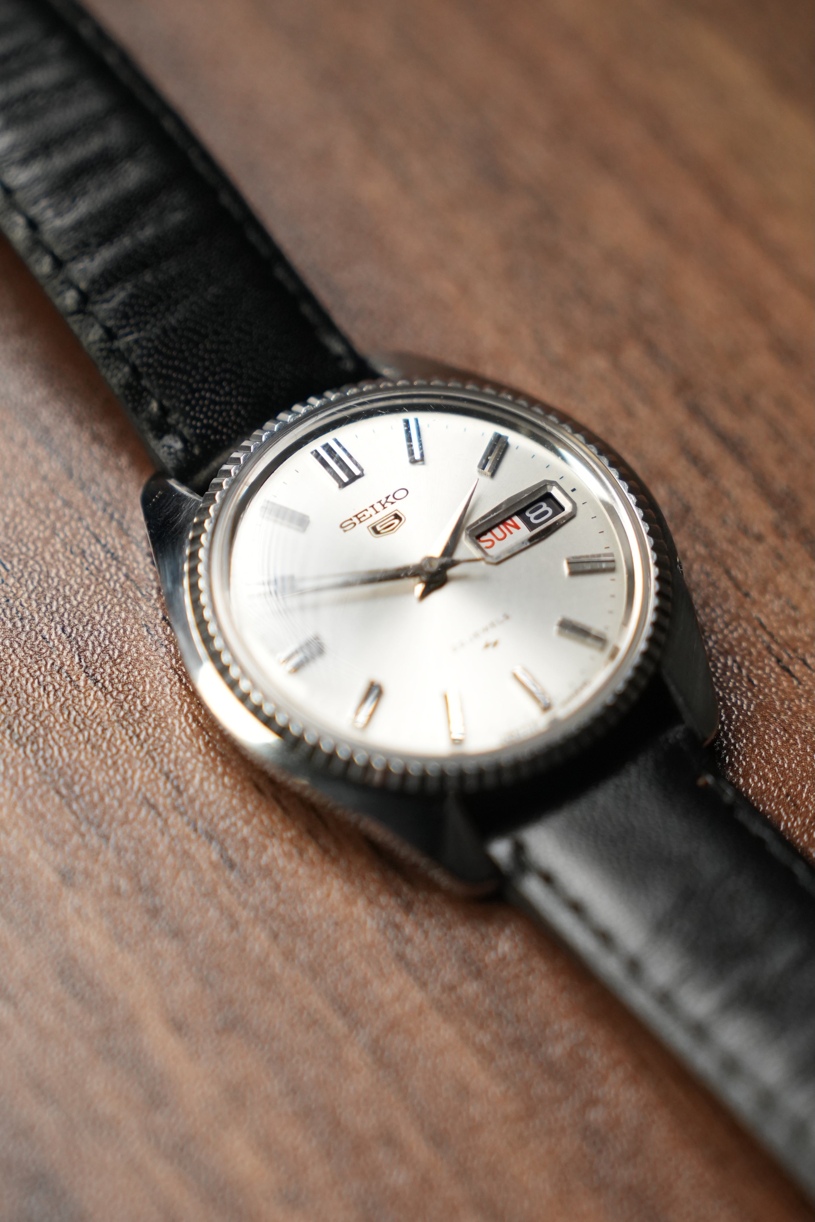Seiko 5 JDM Coin Bezel