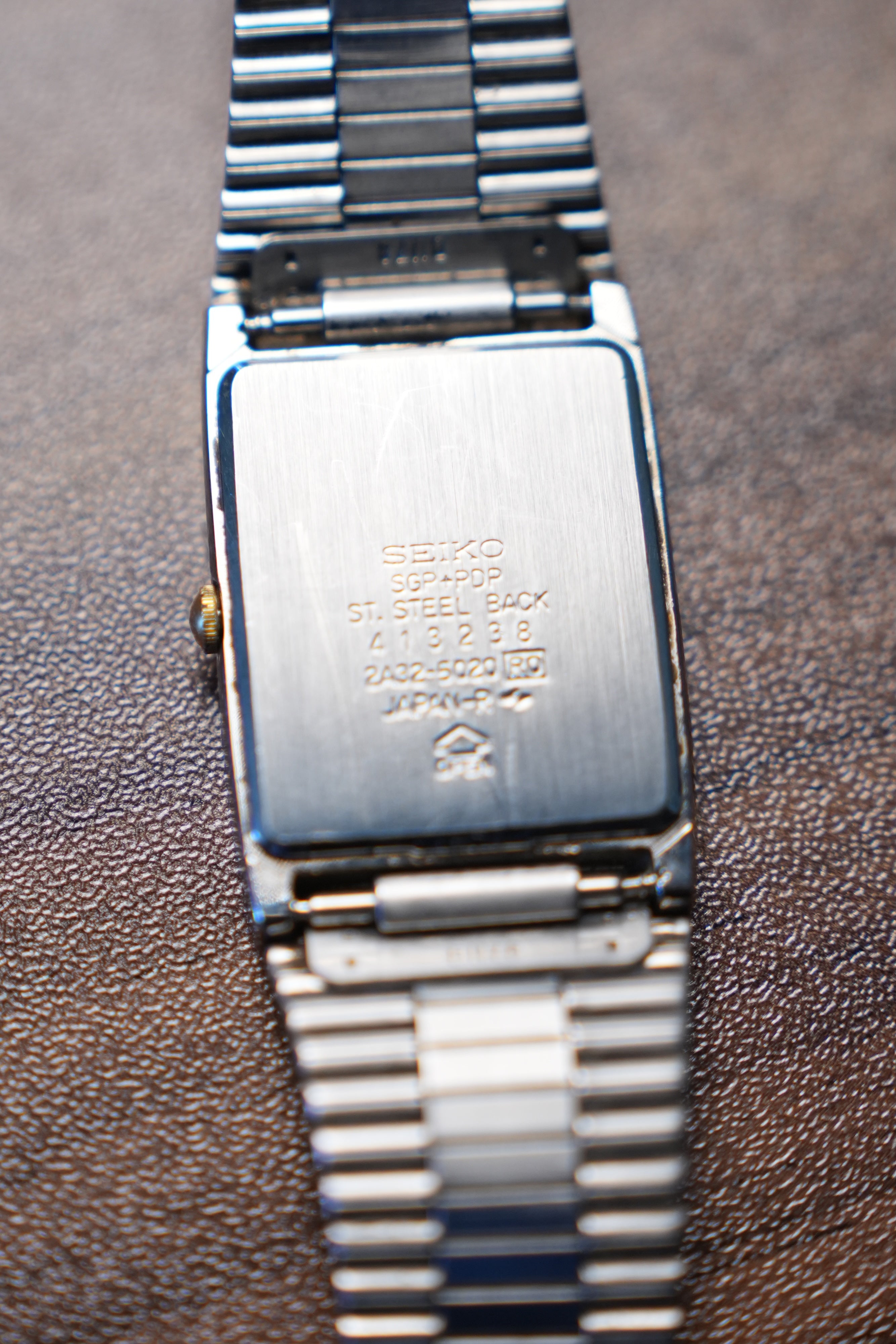 Seiko 9020-5100 Ultra-Thin Quartz Dress Watch – Gold Tone, Circa 1980s
