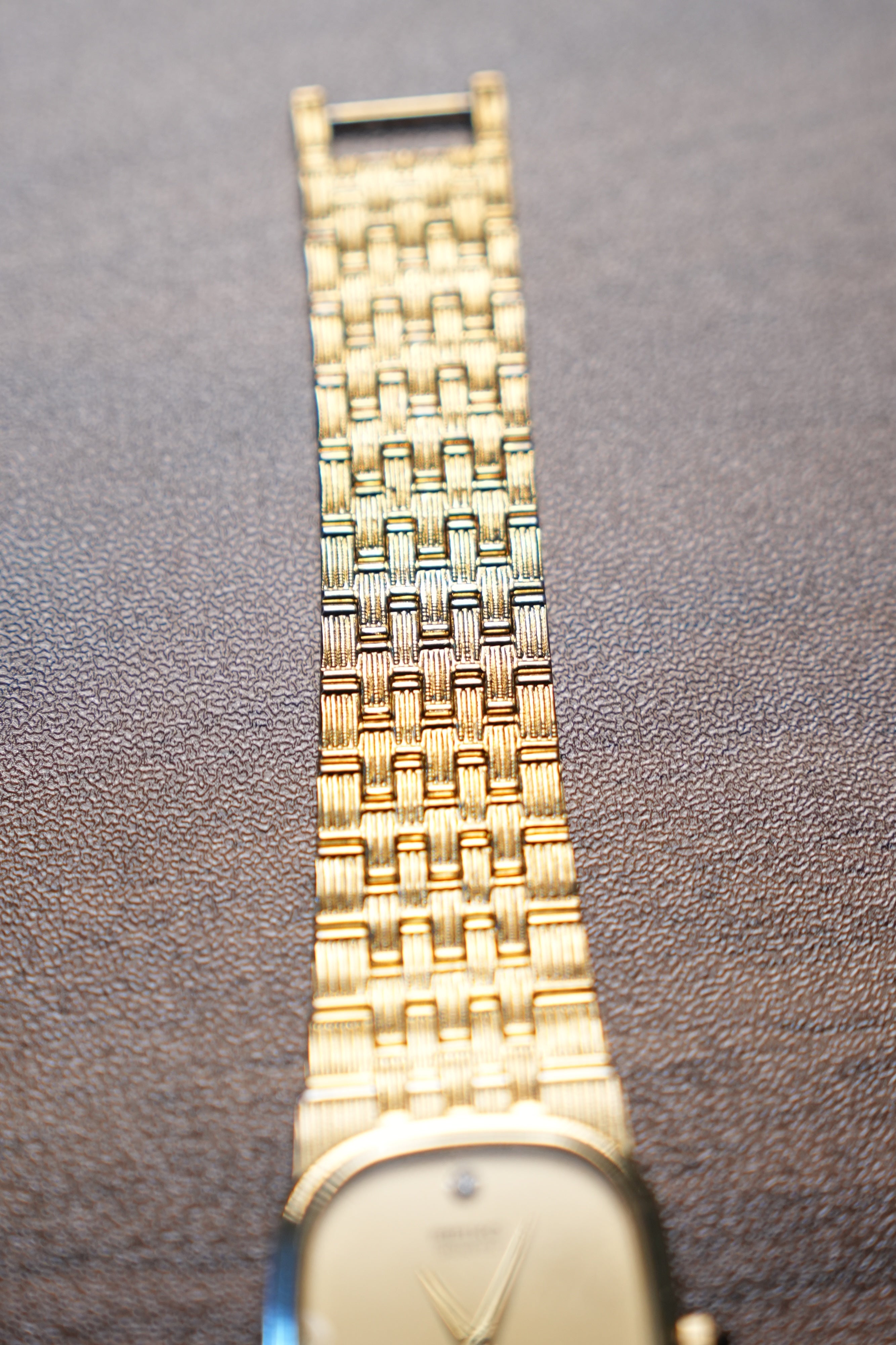 Seiko 9020-5100 Ultra-Thin Quartz Dress Watch – Gold Tone, Circa 1980s