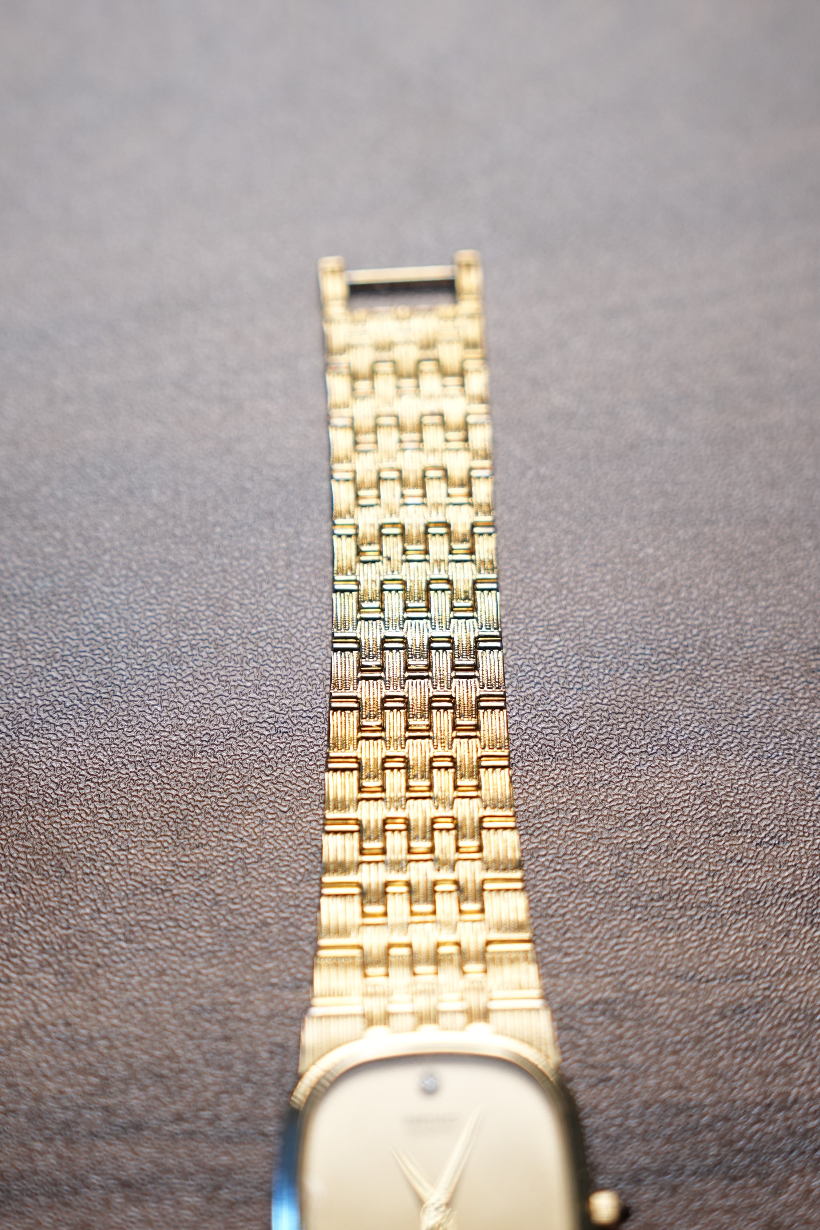 Seiko 9020-5100 Ultra-Thin Quartz Dress Watch – Gold Tone, Circa 1980s