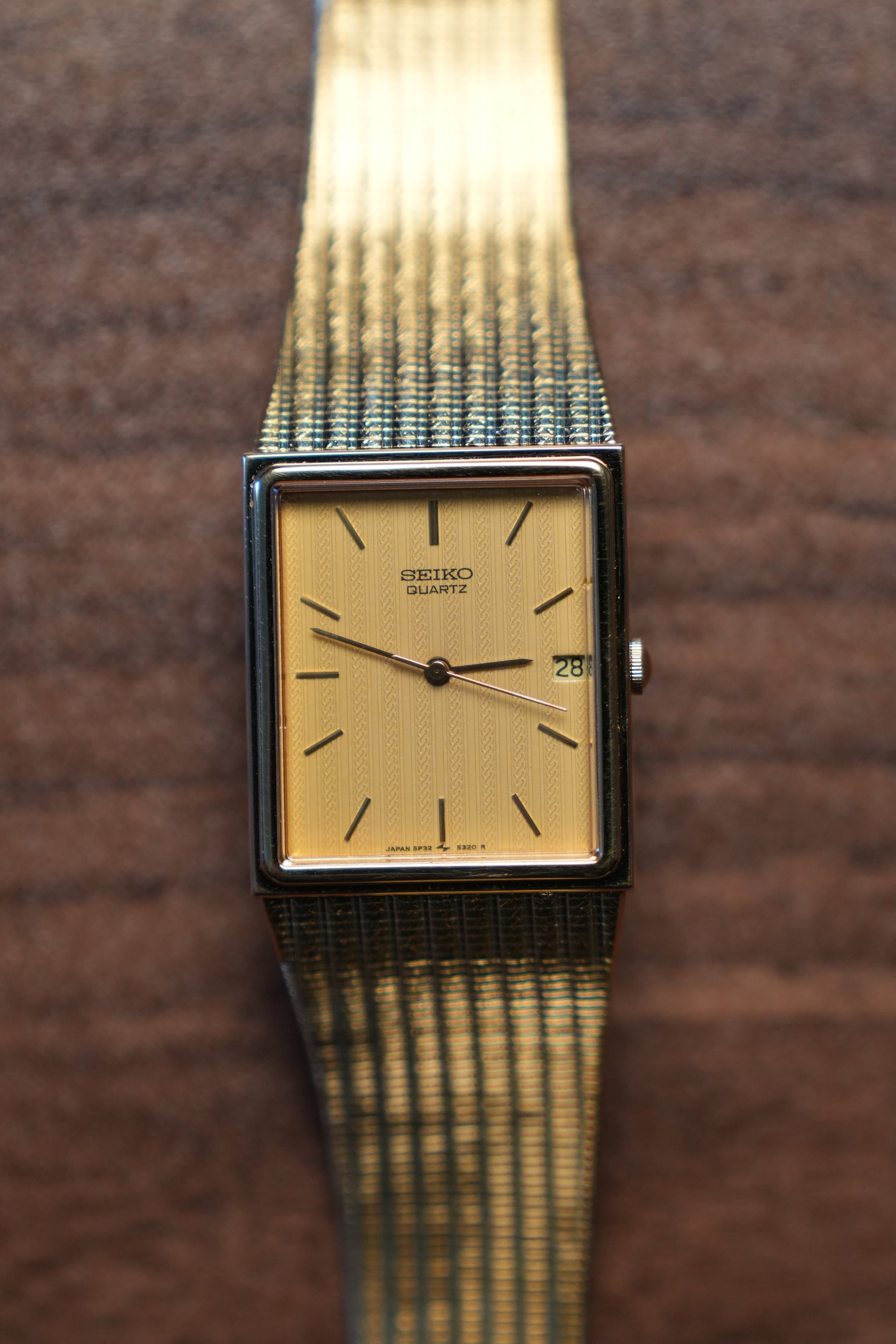 1989 Seiko Tank Quartz Gold Rare Dial 5P32-5239