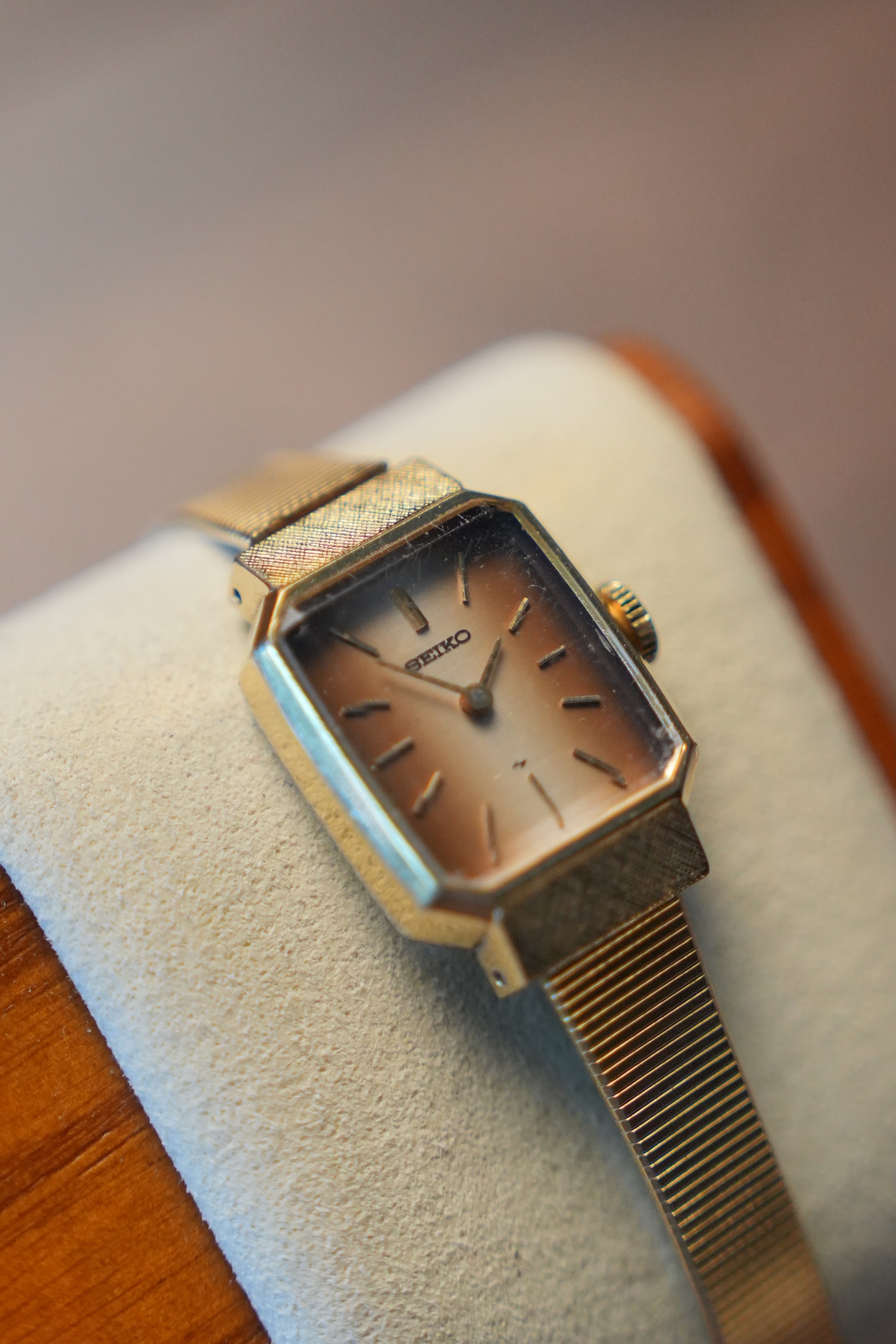 Ladies Seiko Gold Bracelet Watch (Vintage) 11-3649