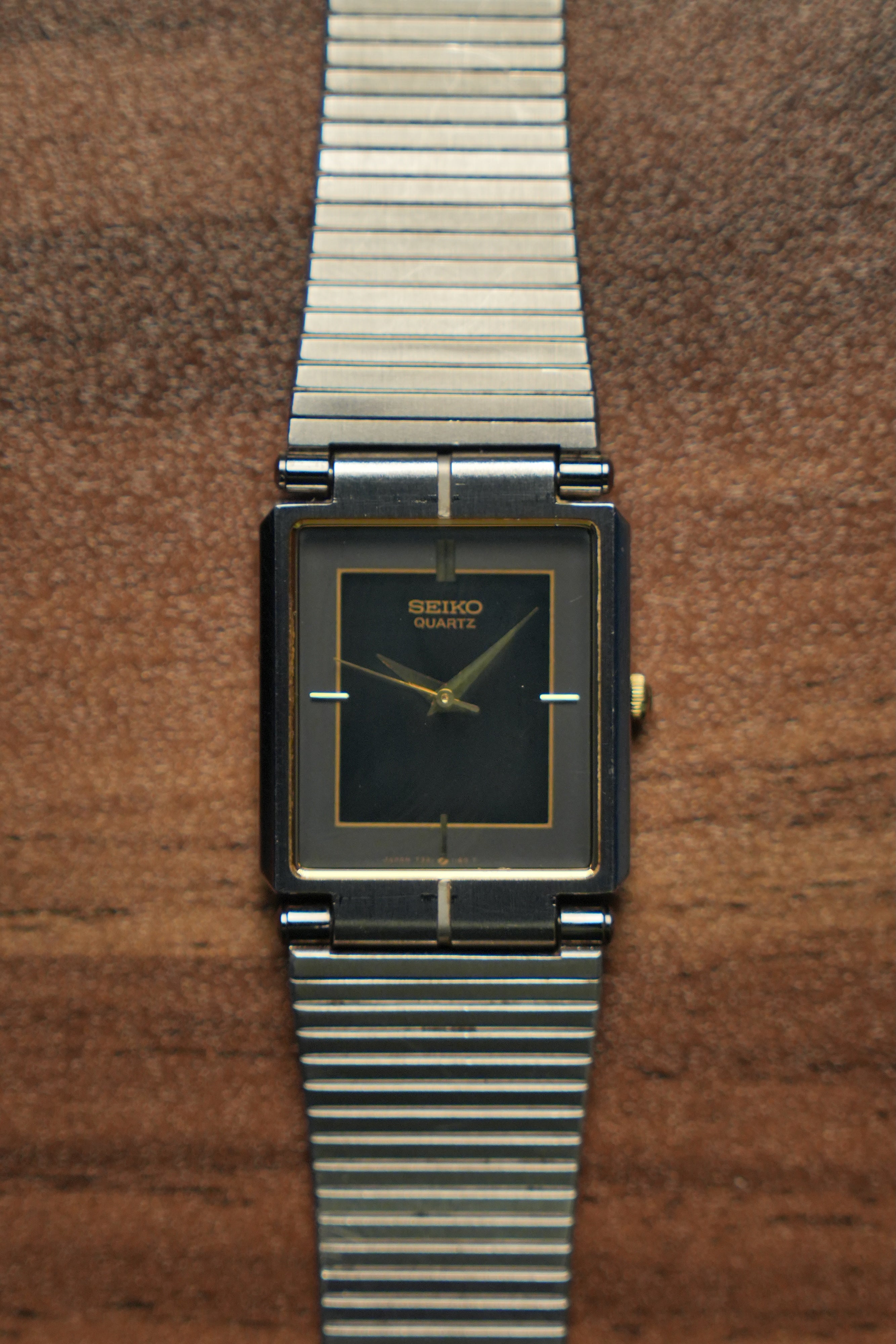 1985 SEIKO Quartz Tank 7321-5680