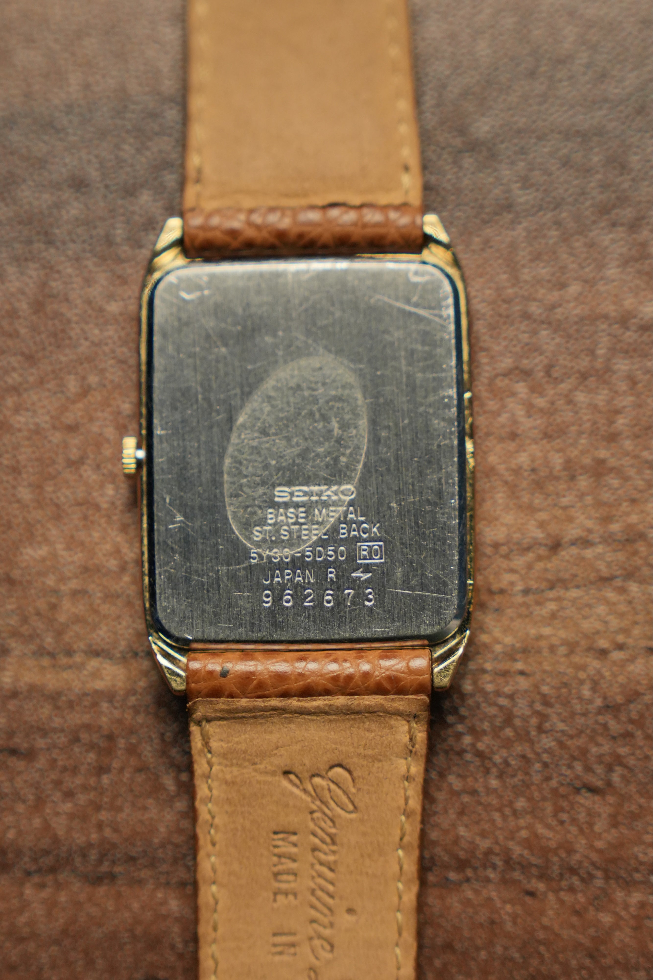 1988 SEIKO Galaxy Tank Quartz “Textured Dial”5Y30-5D50
